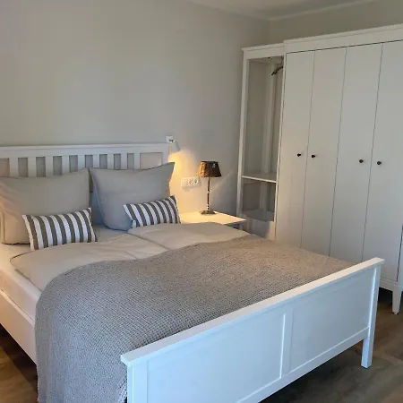 Hafentraum, Vilmblick Mit Strandkorb *